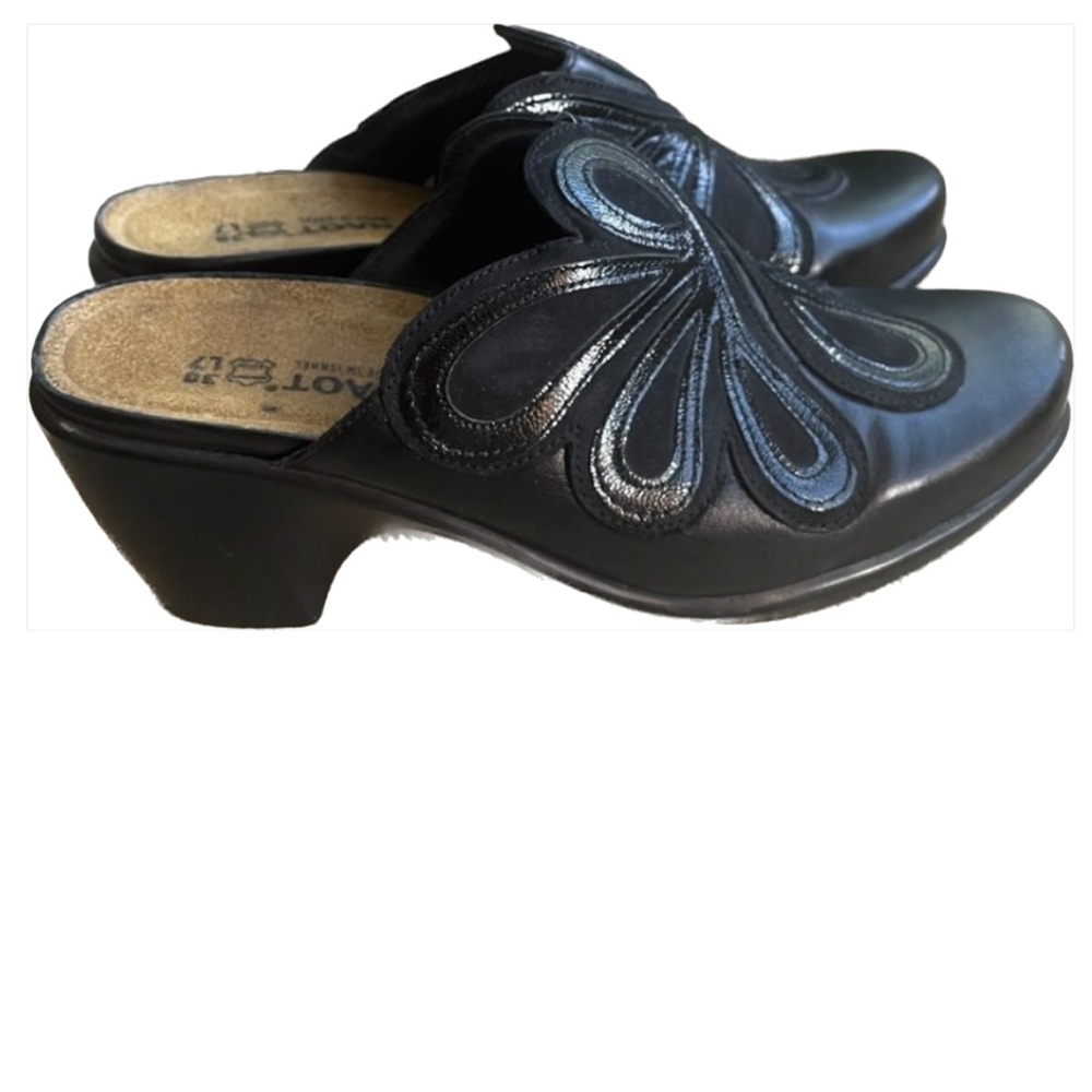 Women’s NAOT Shoes Size 38 (7)